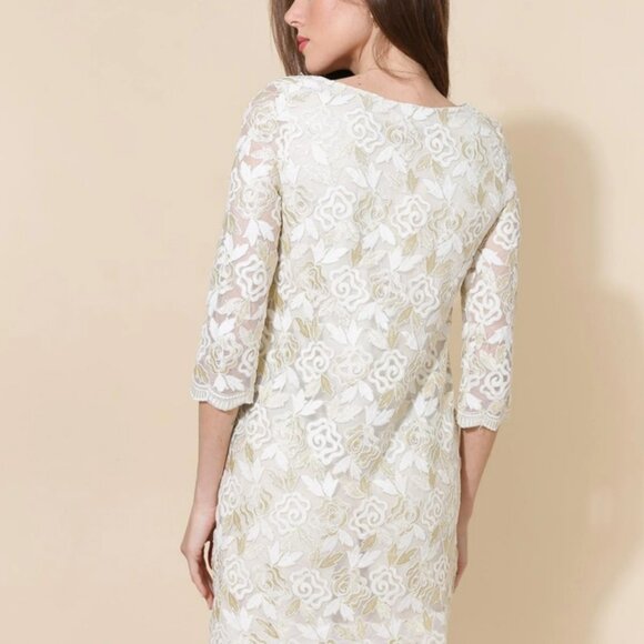 CHOKLATE PARIS - ELEGANT TWO TONE GOLD AND CREAM LACE DRESS - Picture 5 of 5